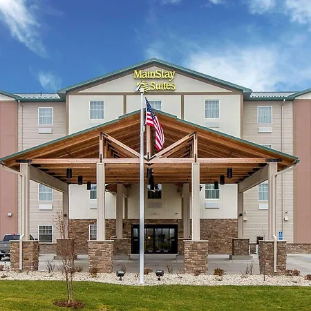 Mainstay Suites Stanley-3