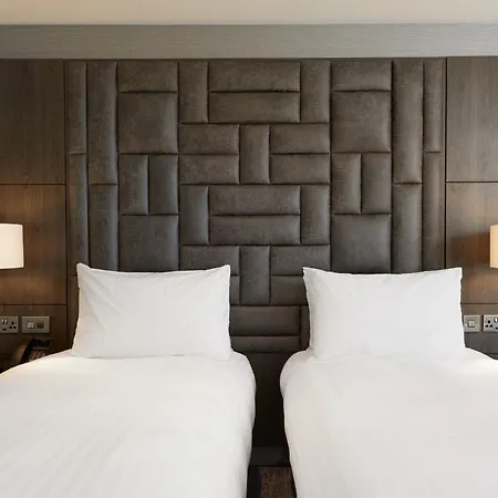 Voco Edinburgh - Haymarket By Ihg-2
