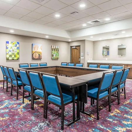 Hampton Inn And Suites Guymon-2