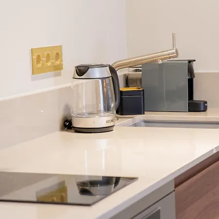 The Den Newly Build Apartment 7-Minutes From Rotterdam City Central Station App2-3