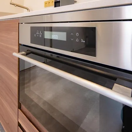 Luxurious Penthouse Newly Build Just 7-Minutes From Rotterdam Cs City App3-2