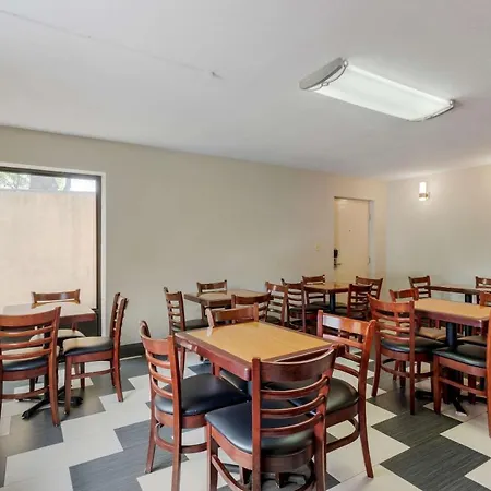Quality Inn Acworth North-2