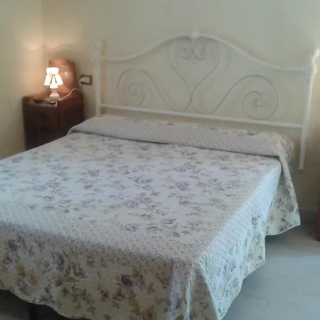 Hotel Gli Acquerelli-3