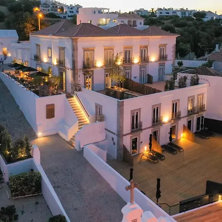 Colegio Charm House-2