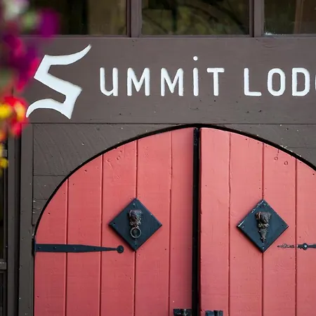 Summit Lodge-3