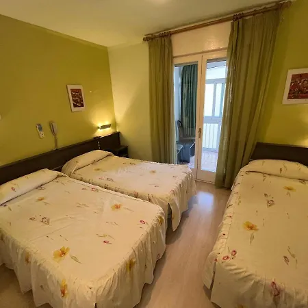 Hostal La Vila-2