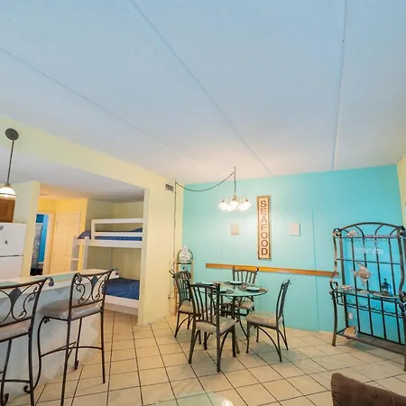 South Padre Island Beachfront Condo: Award-Winning Coastal Retreat-3