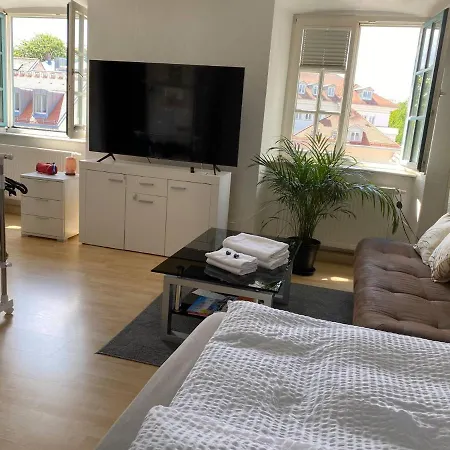 Room In Apartment - Allgauer Festwoche 150M Entfernt-3