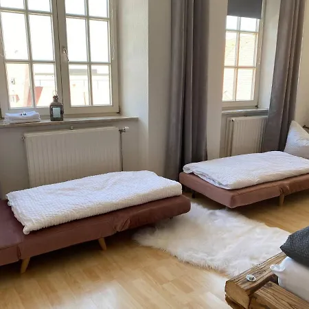 Room In Apartment - Allgauer Festwoche 150M Entfernt-2