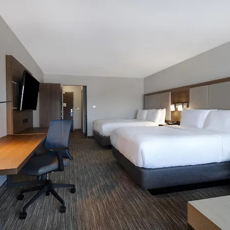 Holiday Inn Express & Suites - Brighton By Ihg-2