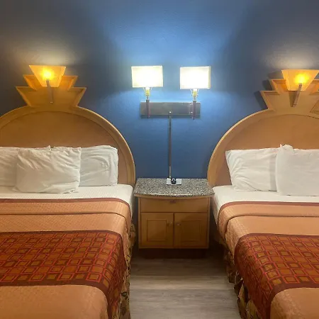 Travelodge By Wyndham Junction City-3