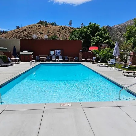 Kernville Inn-3