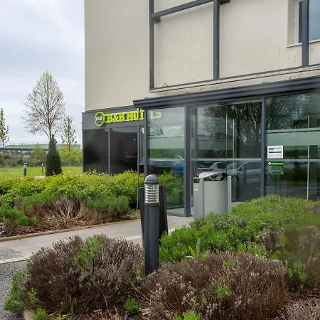 B&B Hotel Strasbourg Nord Schiltigheim Lac 4 Etoiles-2