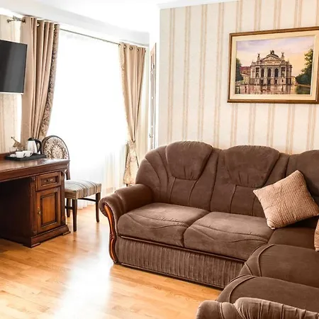 Hotel Lviv-2