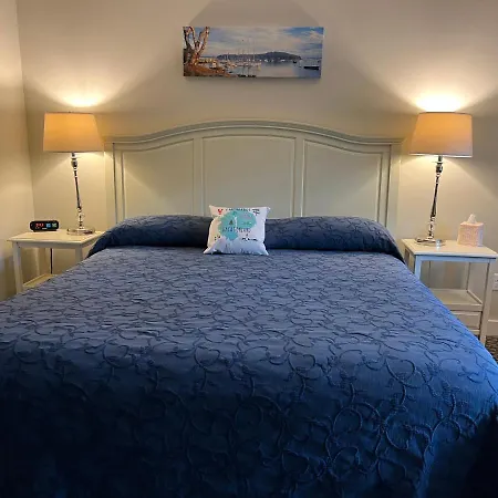 Island Place-2