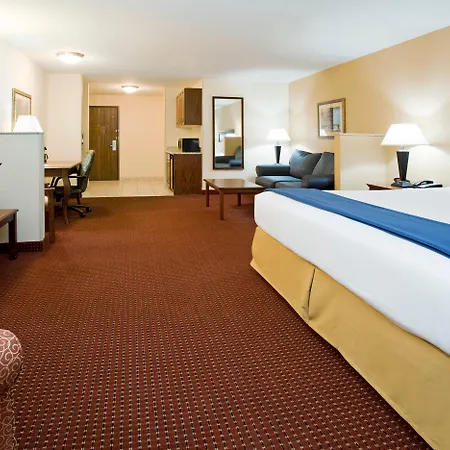 Holiday Inn Express Airport East By Ihg-2
