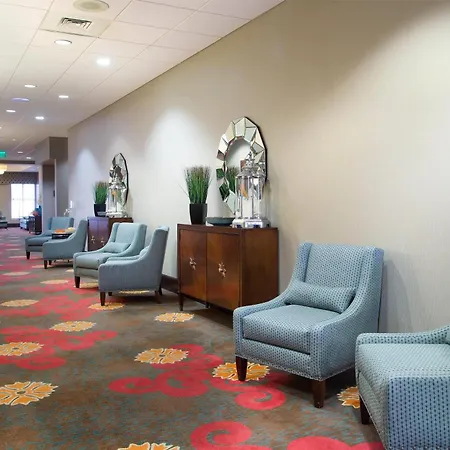 Ramada Plaza By Wyndham Orlando Resort & Suites Intl Drive - Newly Renovated!-3