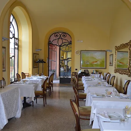 Villa Signorini Hotel-3