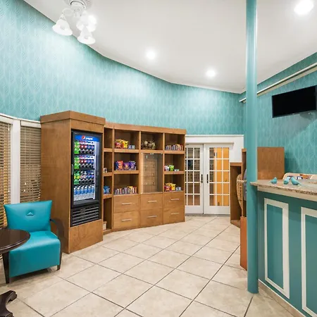 Howard Johnson By Wyndham Ocean City Oceanfront-3