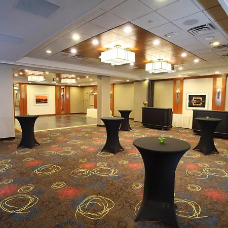 Holiday Inn & Suites Duluth-Downtown By Ihg-2