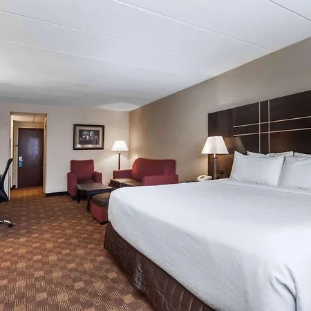 Wyndham Southbury-3