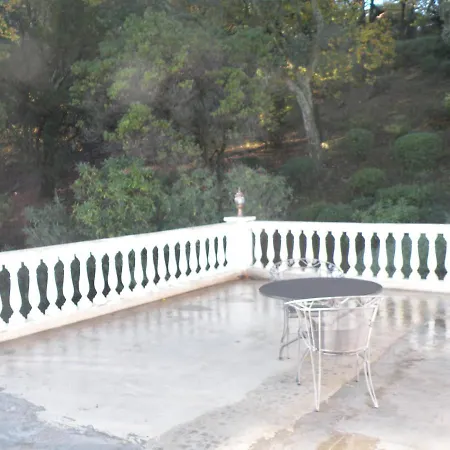 Magnifique Chambre Immense Terrasse Spa Jacuzzi Prive-3