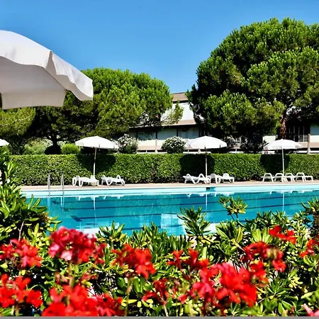 Isa-Residence With Swimming-Pool In Marina D Bibbona At Only 300 M From The Beach-3