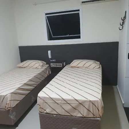 Hotel Record-2