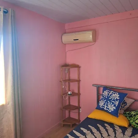 Vahine Location And Lodge-2