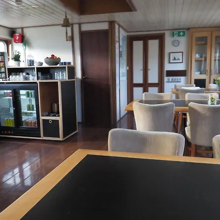 hotelboat Sarah Groningen-3