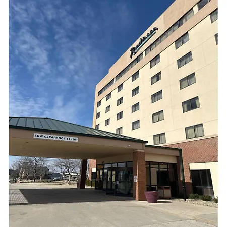 Radisson Hotel Cedar Rapids-2