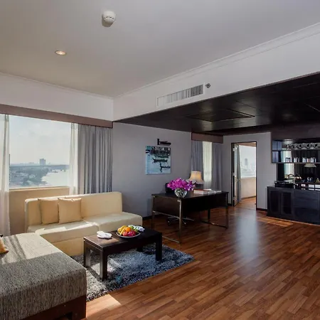 Ramada Plaza By Wyndham Bangkok Menam Riverside-2
