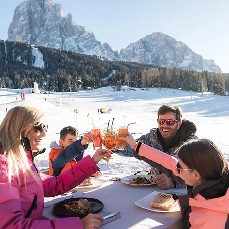 Monte Pana Dolomites Hotel-3