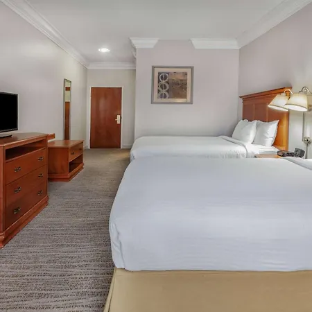 Days Inn By Wyndham Alta Vista-2