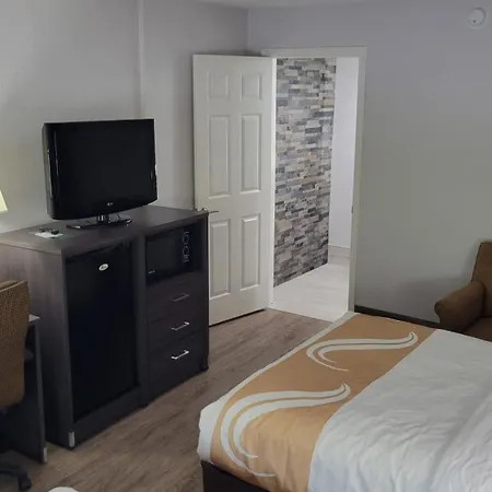 Quality Inn Forsyth Near Ga Public Safety Training Center-3