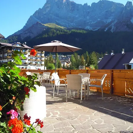 Hotel Cristallo-3