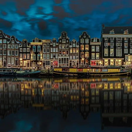 Mr. Monkey Amsterdam-3