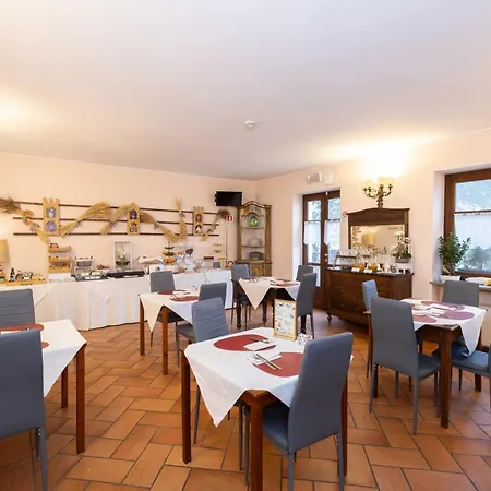 Hotel La Fertè-3