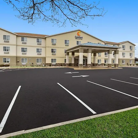 Comfort Inn & Suites Fremont-2
