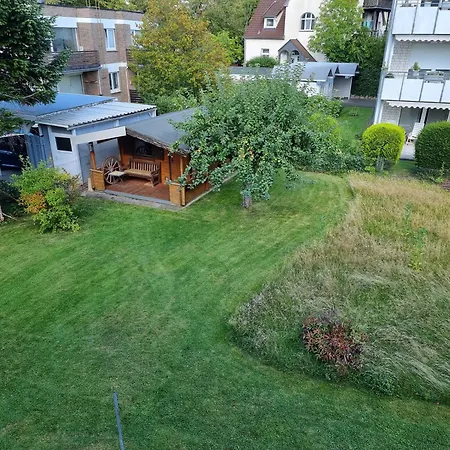 STAYaWHILE Apartment COMFORT nähe Herzzentrum, Bali Therme, Kurpark GOP, free Parking, Netflix, Boxspringbett, neues Duschbad-2