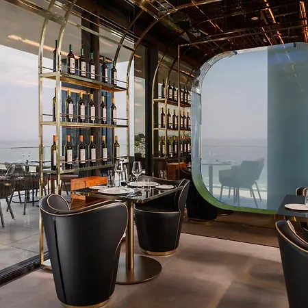 The Promenade Luxury Wellness Hotel-3