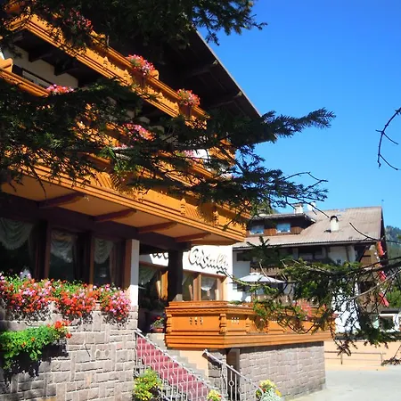 Hotel Cristallo-3