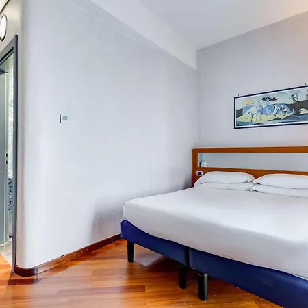 Best Western Plus Hotel Plaza-3