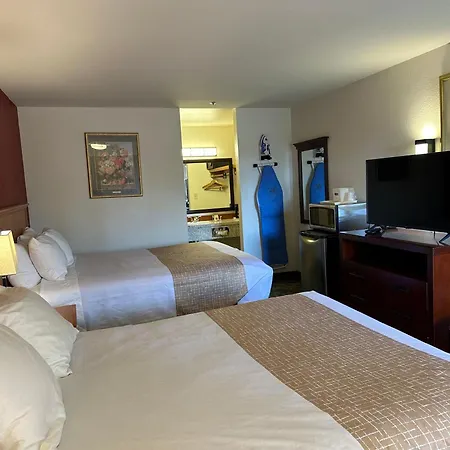 Econo Lodge Edmonds North Seattle-3