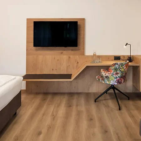 Hotel Blitzburg-3
