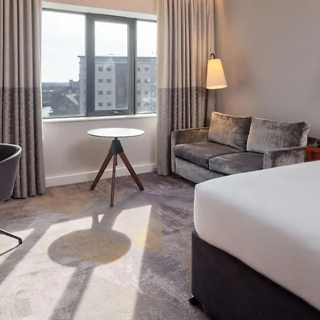 Hilton Belfast-2