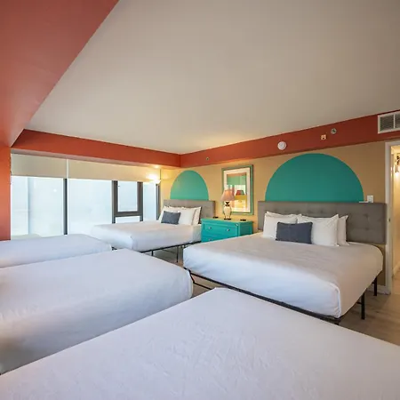Staytogethersuites - Penthouse Suite On The Strip-3