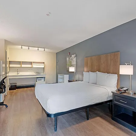 Extended Stay America Suites - Miami - Airport - Blue Lagoon-3