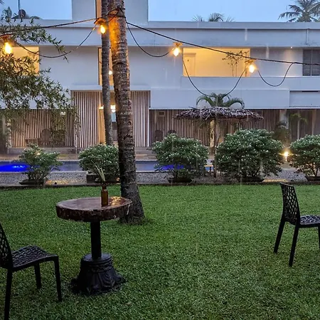 Satta Beach Residence-3