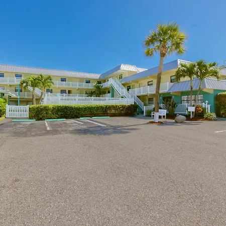 Tuckaway Shores Resort-2